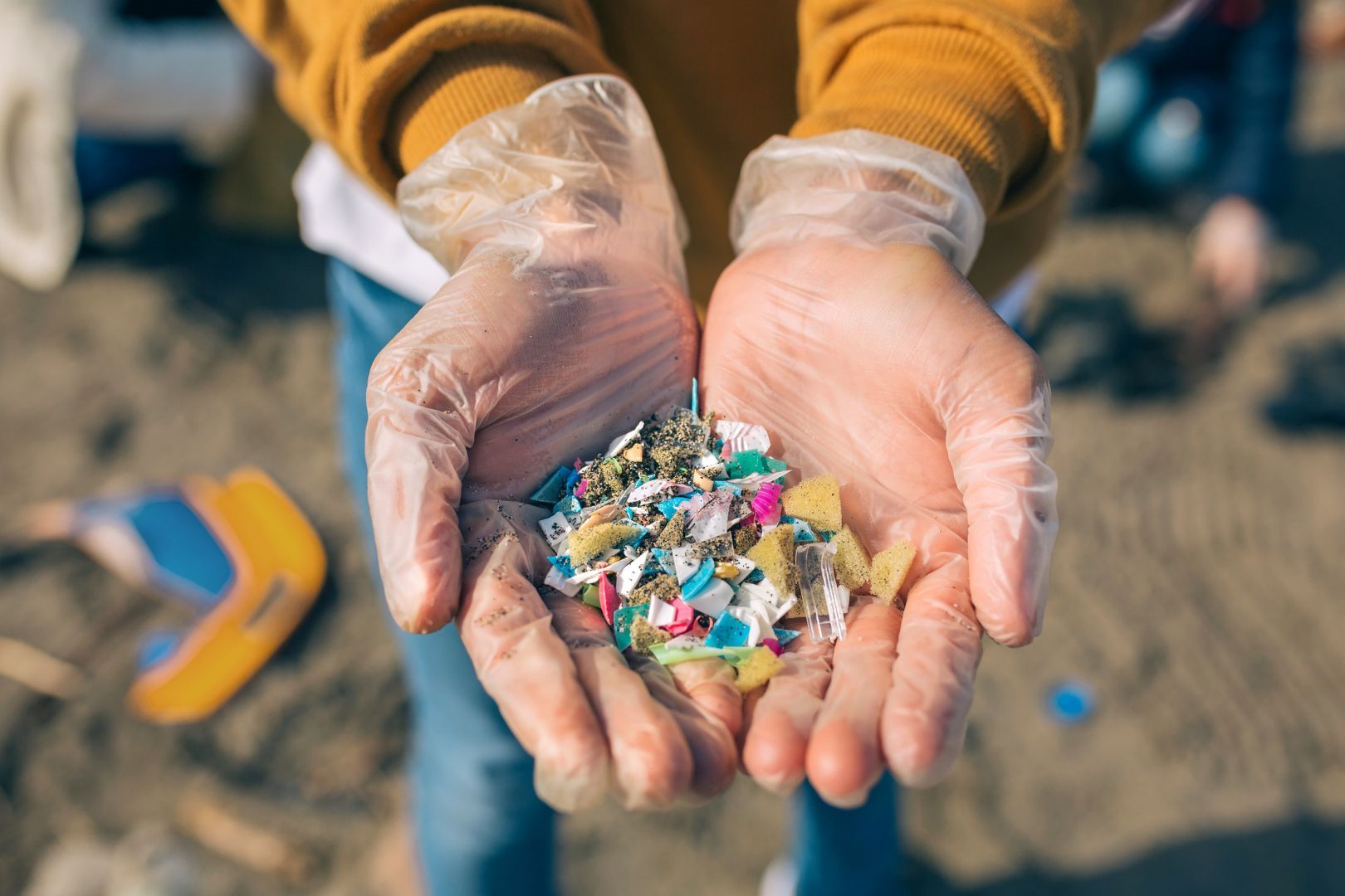 Immagine copertina Microplastiche e valutazione delle emissioni: il supporto tecnico per calcolare i rilasci ambientali