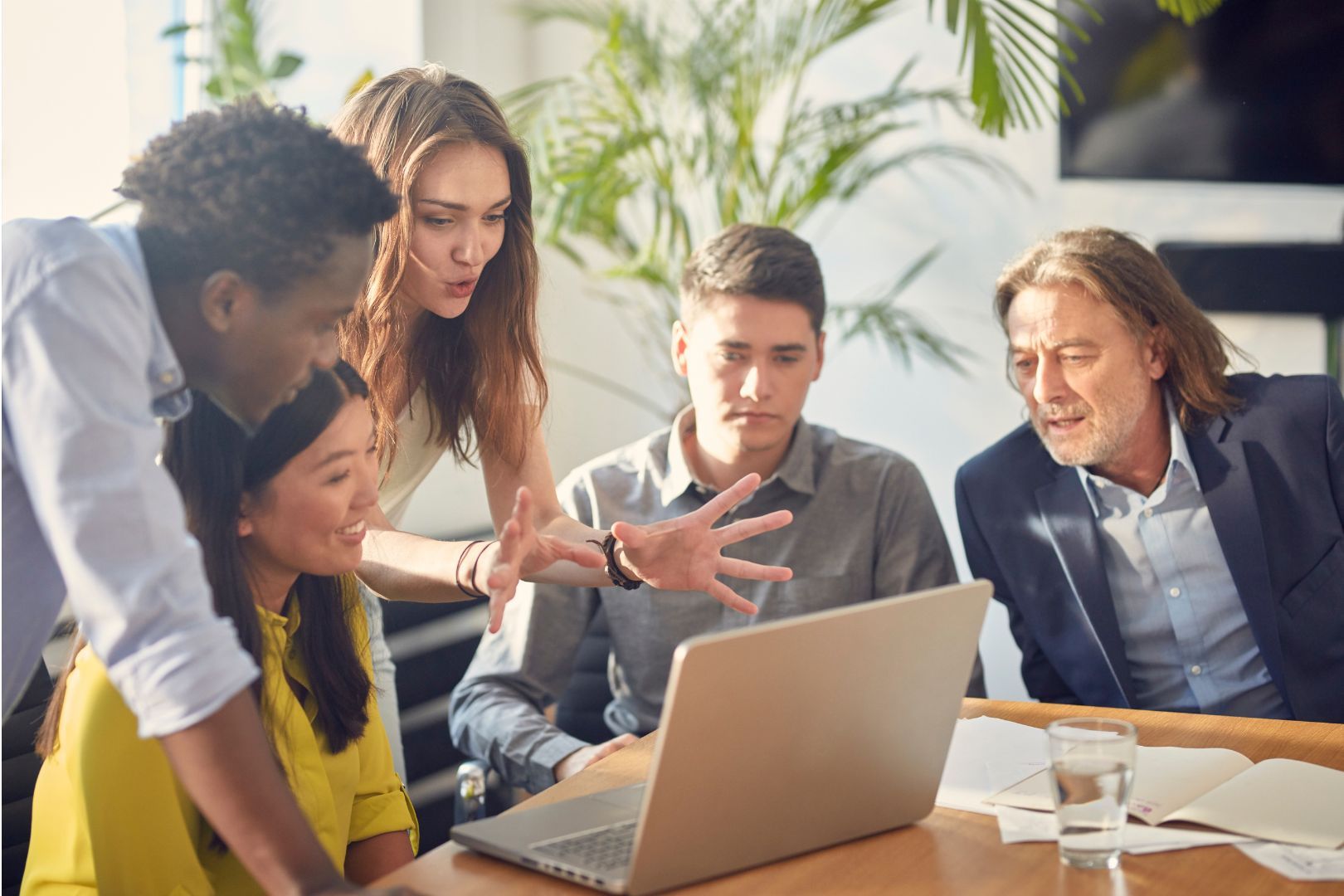Parità di genere in azienda: è una questione di gestione HR e comunicazione interna. Due corsi per agire concretamente.